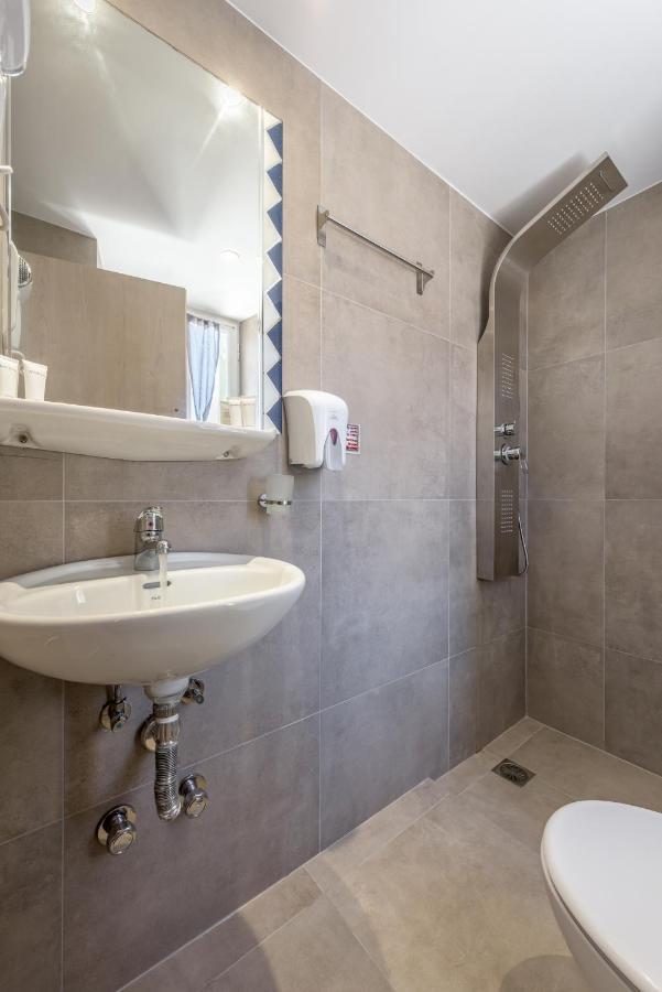 Plakes Sea View Apartment Plaka (Milos) Екстер'єр фото