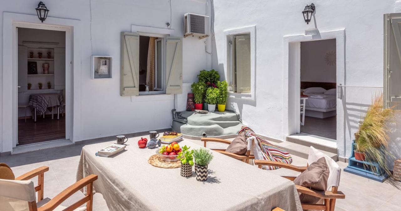 Plakes Sea View Apartment Plaka (Milos) Екстер'єр фото
