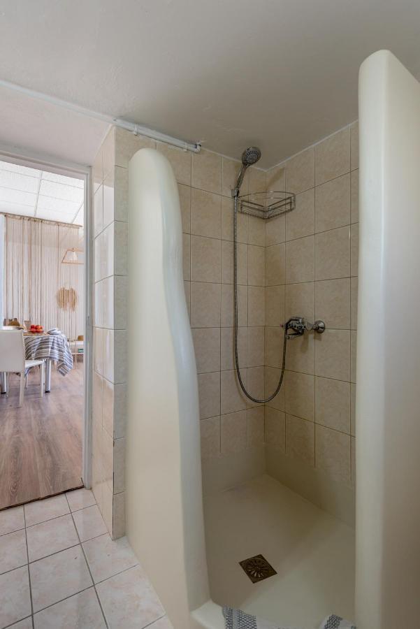 Plakes Sea View Apartment Plaka (Milos) Екстер'єр фото