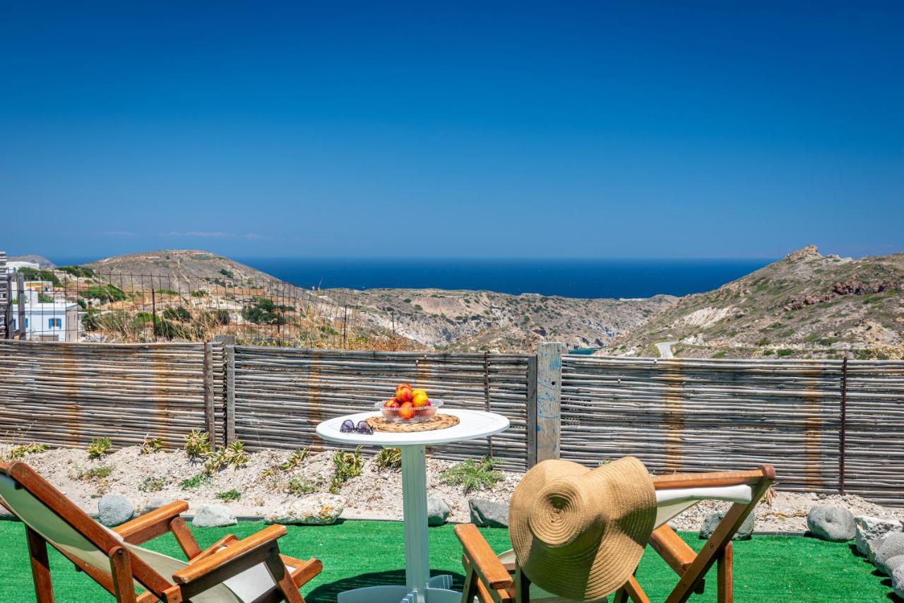 Plakes Sea View Apartment Plaka (Milos) Екстер'єр фото